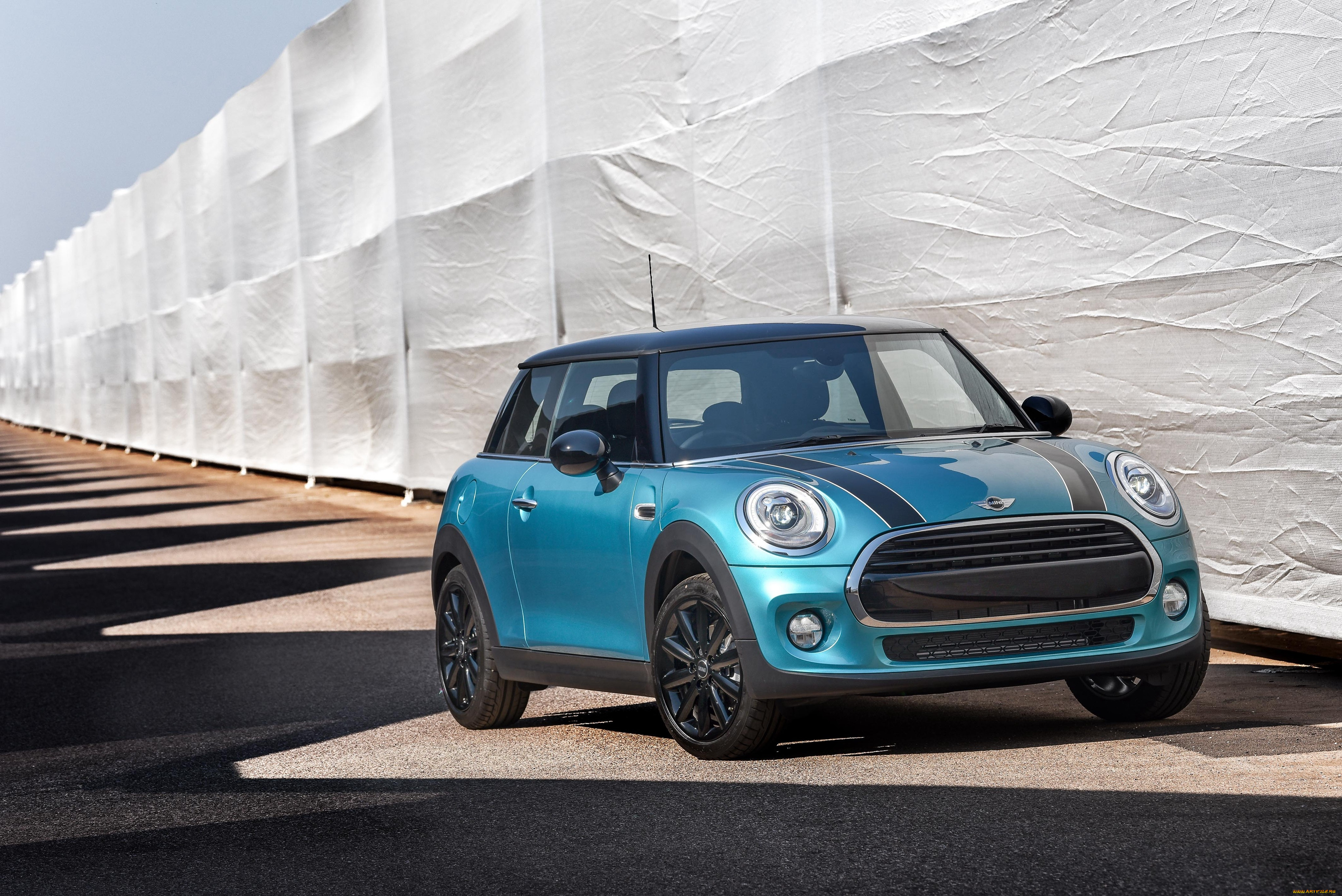 , mini